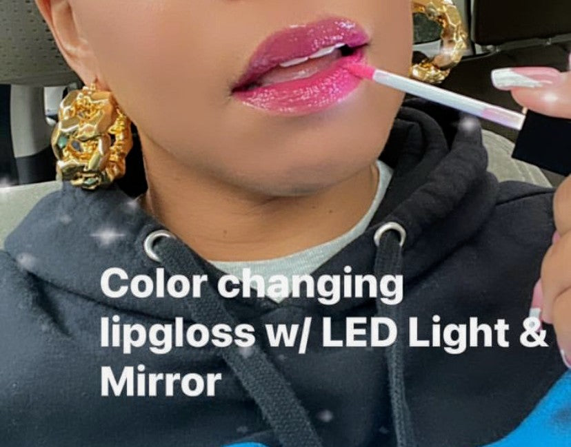 COLOR CHANGING LIPGLOSS W/ LED LIGHT & MIRROR